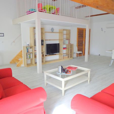 Domaine Les Rivales Apartamento Clavaillan Exterior foto